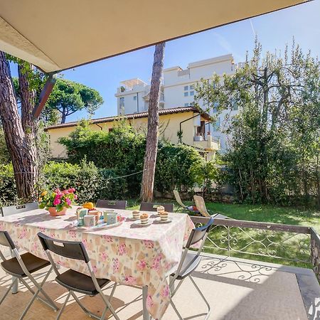 Casa Maddalena Al Mare 600M From Sea - Happy Rentals Marina di Pietrasanta Esterno foto