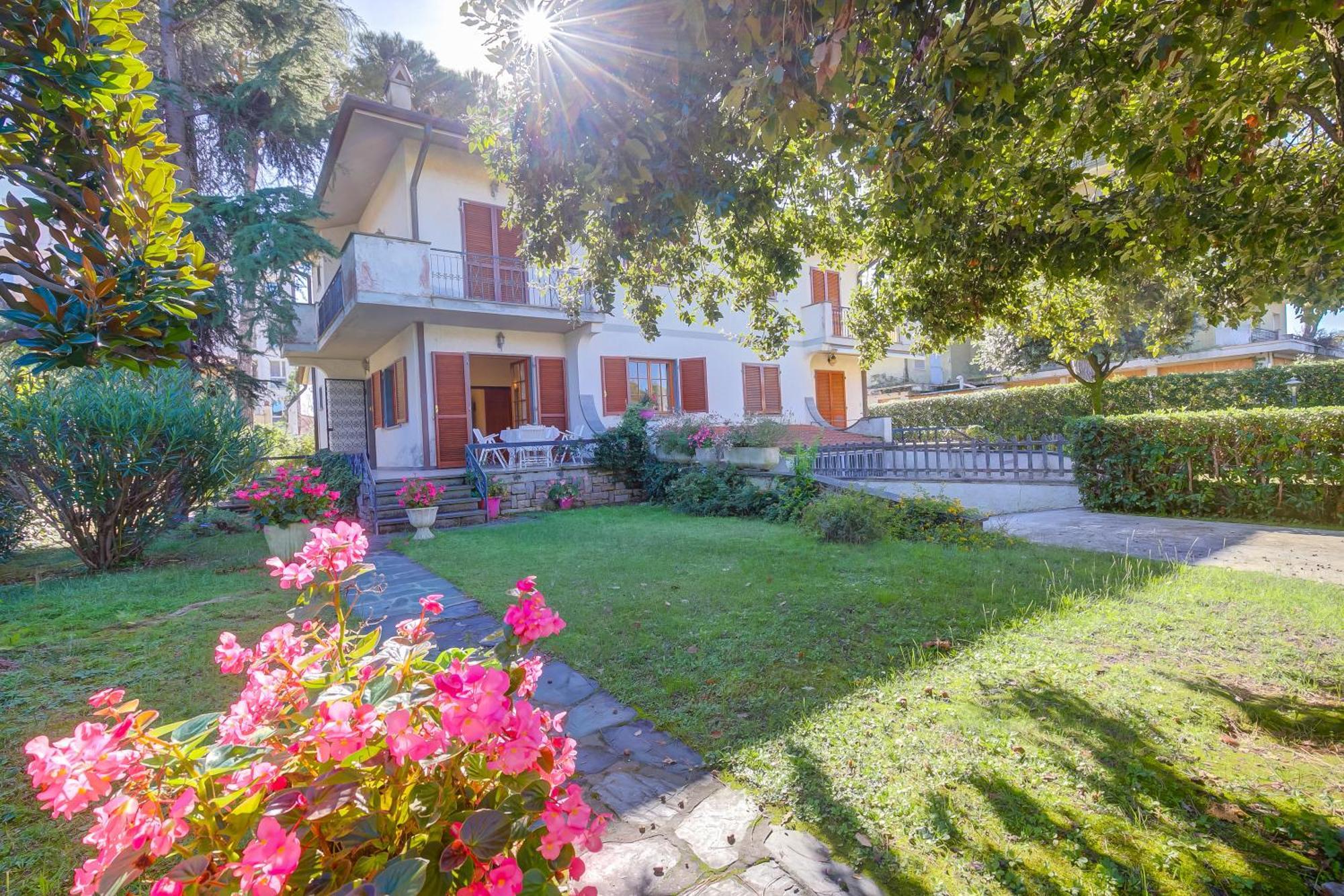 Casa Maddalena Al Mare 600M From Sea - Happy Rentals Marina di Pietrasanta Esterno foto