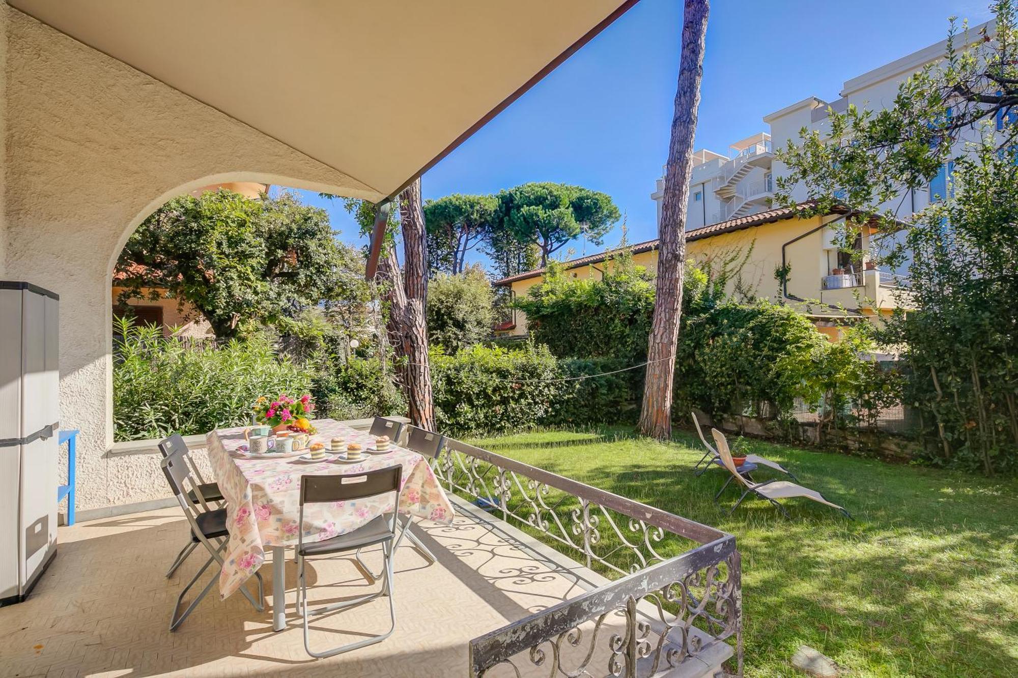 Casa Maddalena Al Mare 600M From Sea - Happy Rentals Marina di Pietrasanta Esterno foto
